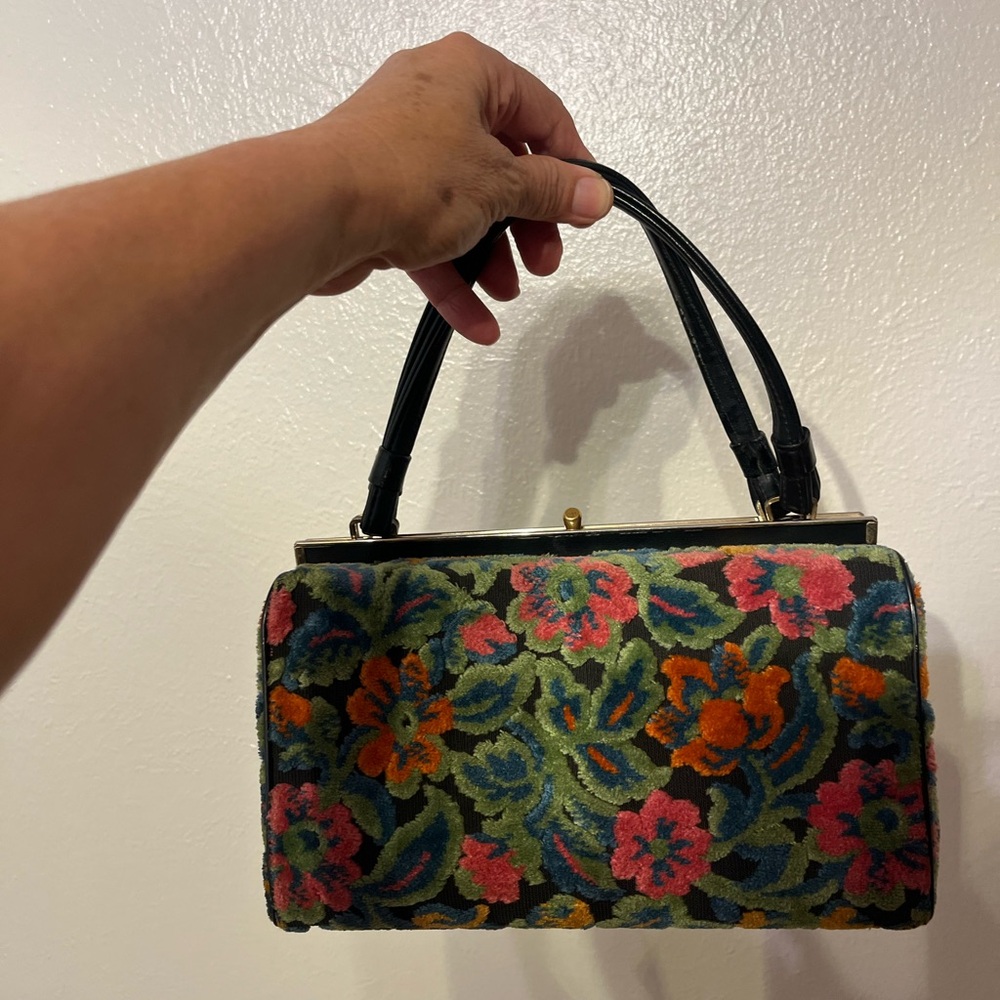 Floral Velvet Handbag - Multicolor